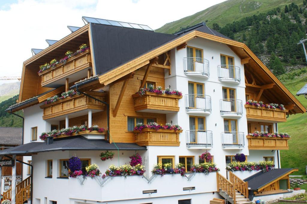 Haus Bergkristall Bed and Breakfast Obergurgl Exteriör bild